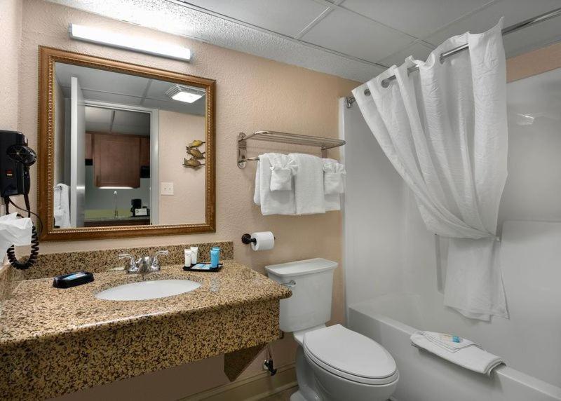 Sea Crest Oceanfront Resort Миртл-Бич Экстерьер фото